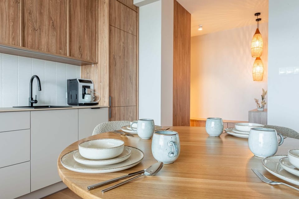 Coffee/tea facilities, Kitchen or kitchenette, Dining area