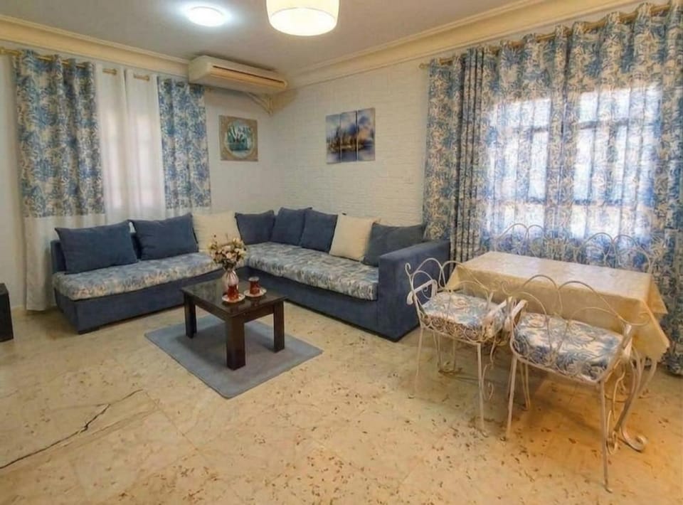 شاليه مارينا ارضي بحديقة خاصة غرفتين Chalet in New Cairo City