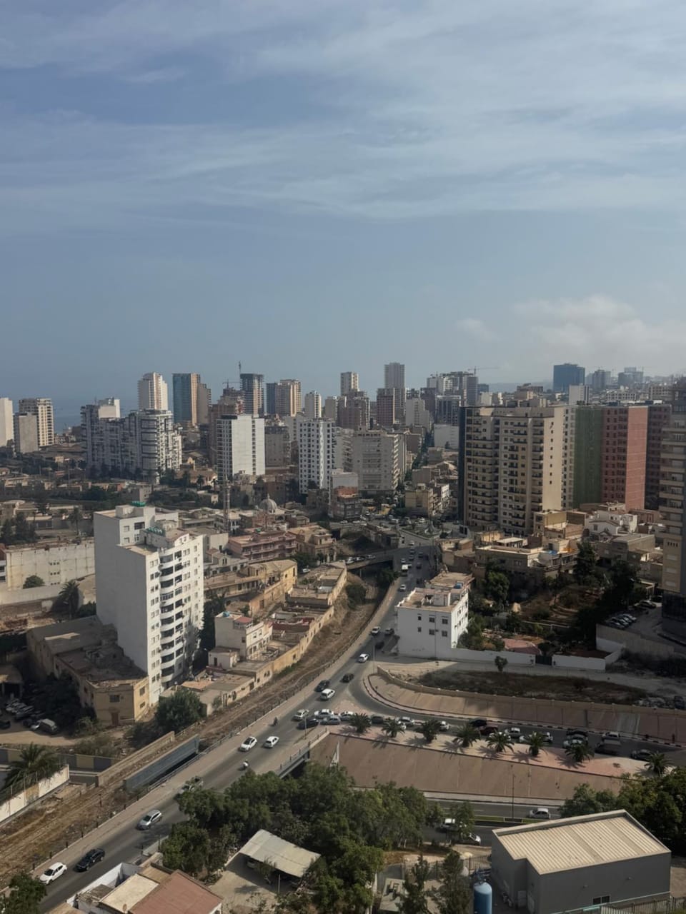 Bien situé et calme Apartment in Oran