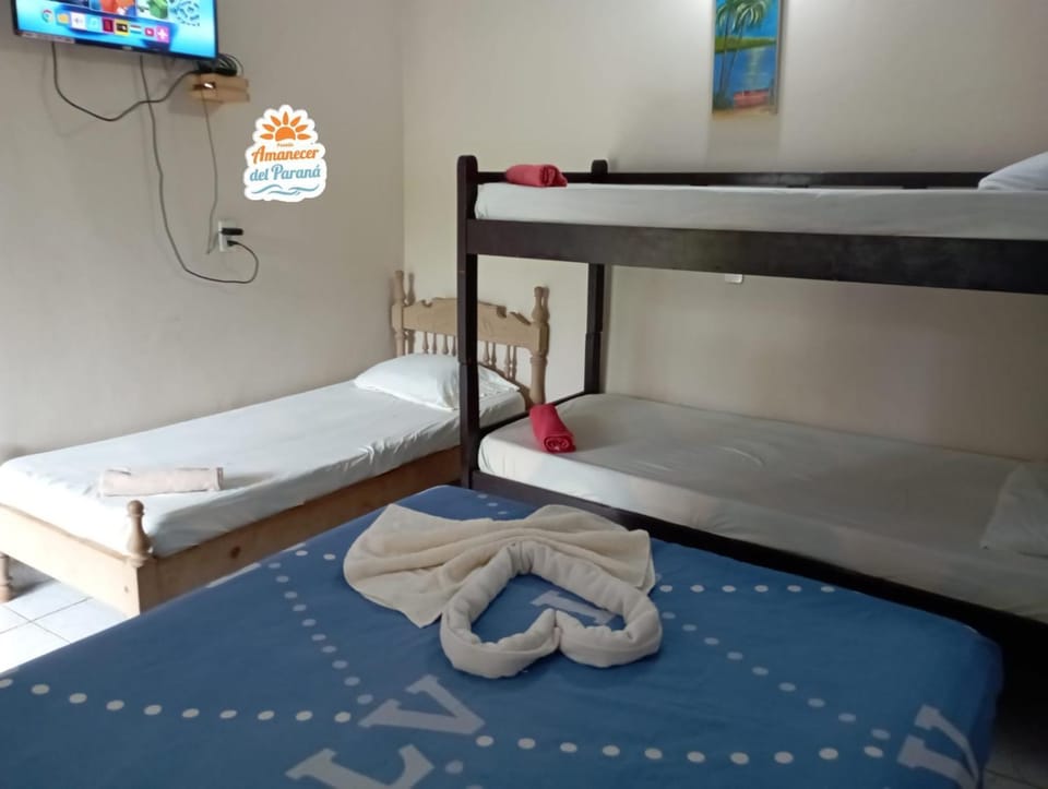 Bed, TV and multimedia, Bedroom, bunk bed