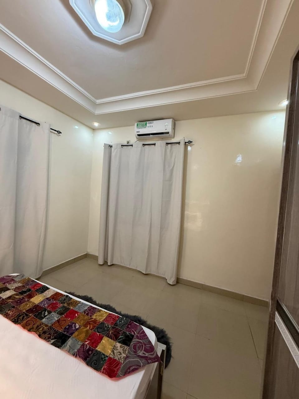 Chic Apartement T2 - Foire VDN Apartment in Dakar
