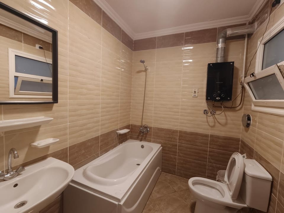 Private Rooms in Madinaty B12 - Shared Apartment Vacation rental in Cairo Governorate