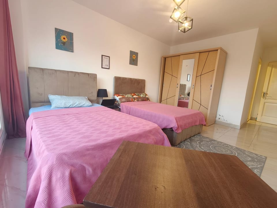 Private Rooms in Madinaty B12 - Shared Apartment Vacation rental in Cairo Governorate