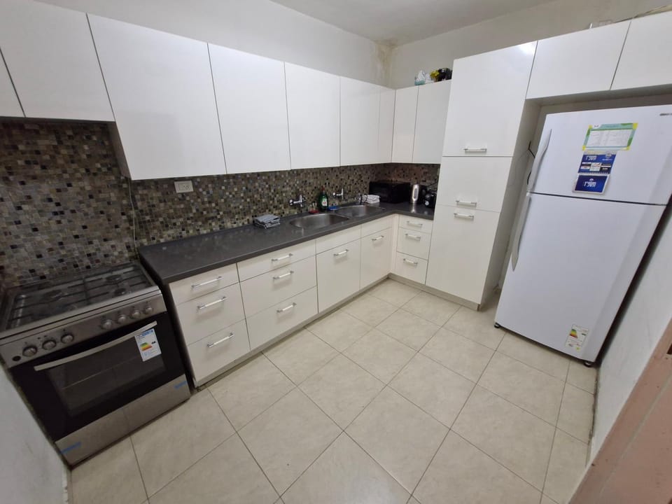 Apartment in heart of RBS Alef! Apartment in Jerusalem District