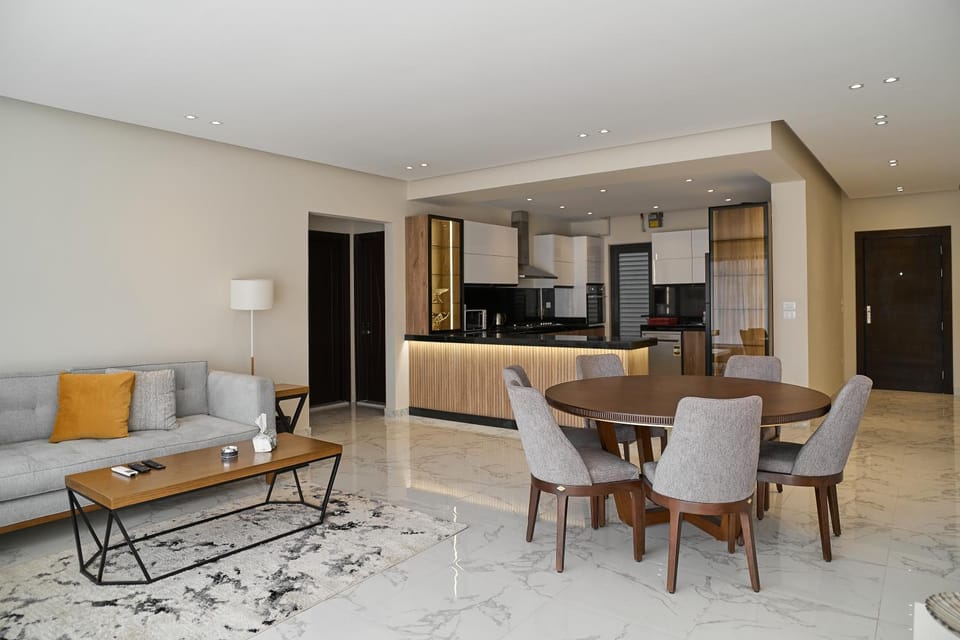 Kitchen or kitchenette, Living room, Dining area