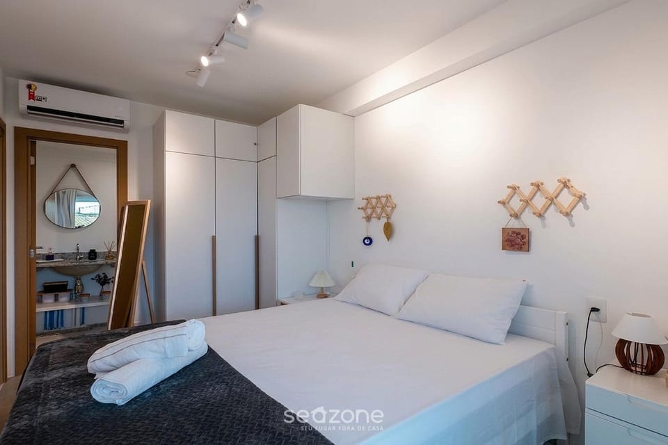 Bed, Bathroom, Bedroom