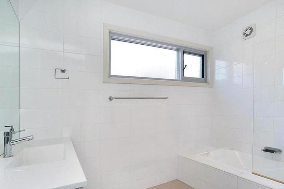 Bathroom, Bath