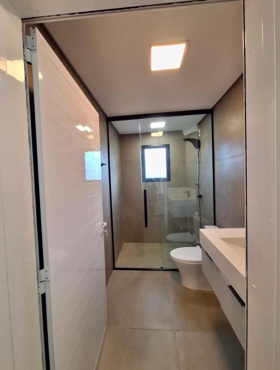 Shower, Bathroom