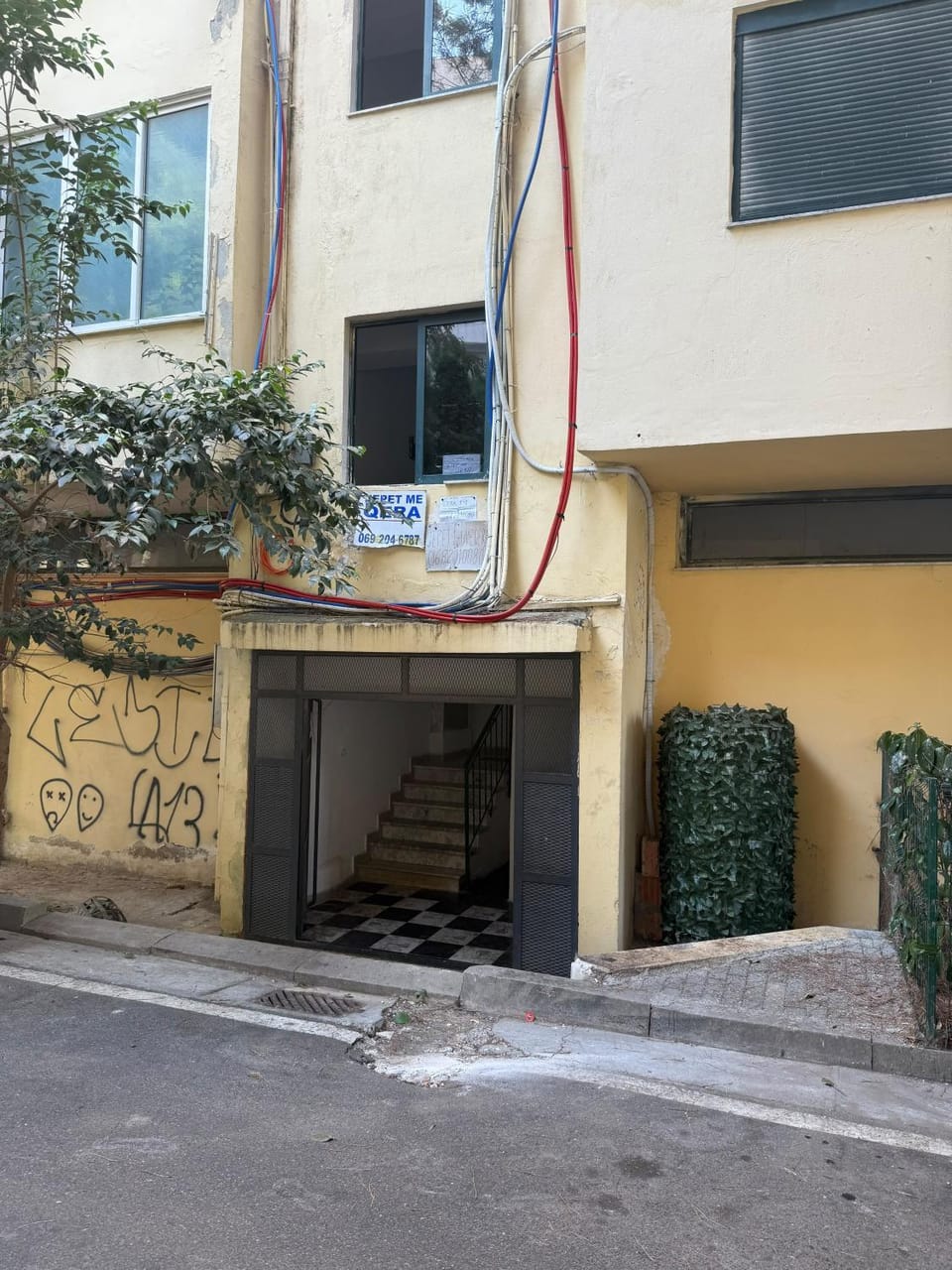 Property building, Day