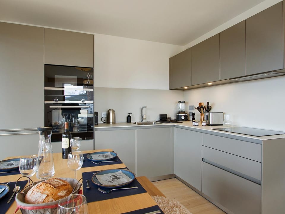 Appartement spacieux aux pieds des pistes - 6 pers. - FR-1-907-10 Apartment in Huez