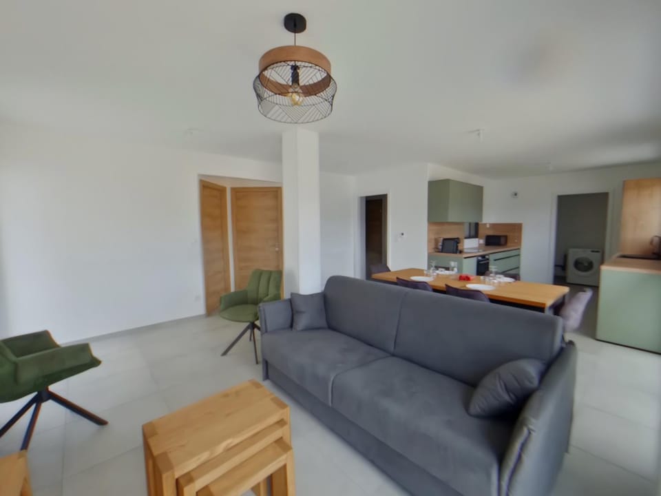 Appartement confortable, nature et WiFi - 6 pers. - FR-1-834-38 Apartment in Jura
