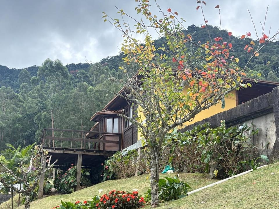 Rancho Dutton House in State of Rio de Janeiro