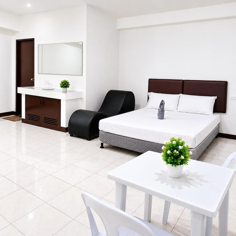 Moritel - General Echavez St Hostel in Lapu-Lapu City