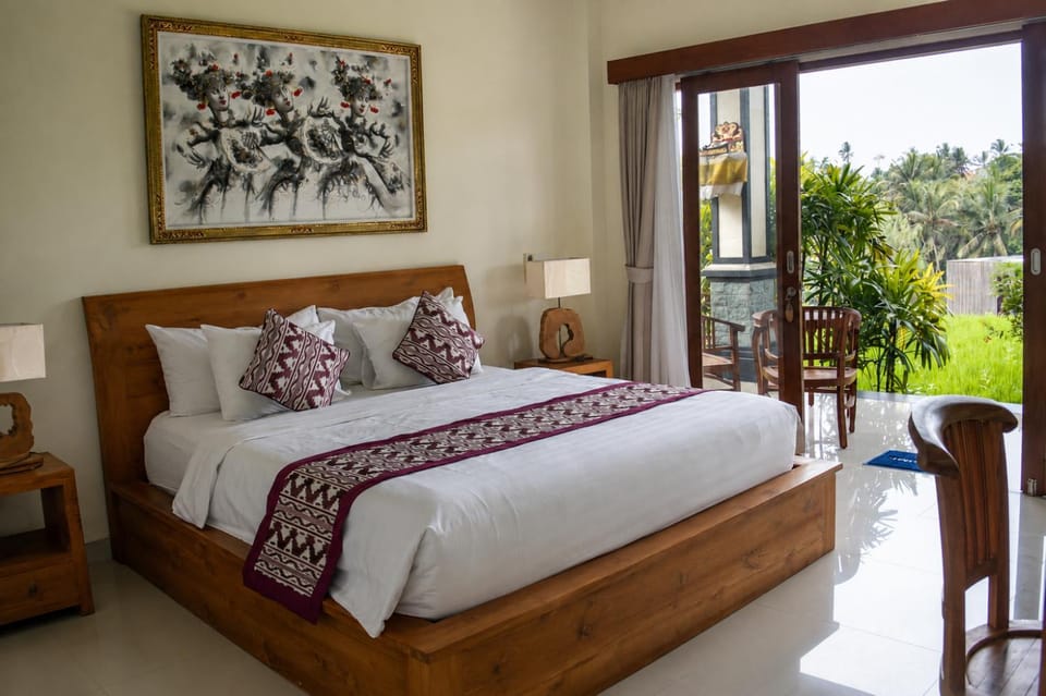 Bed, Photo of the whole room