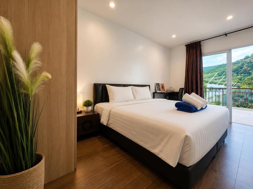 Bed, Balcony/Terrace, Bedroom