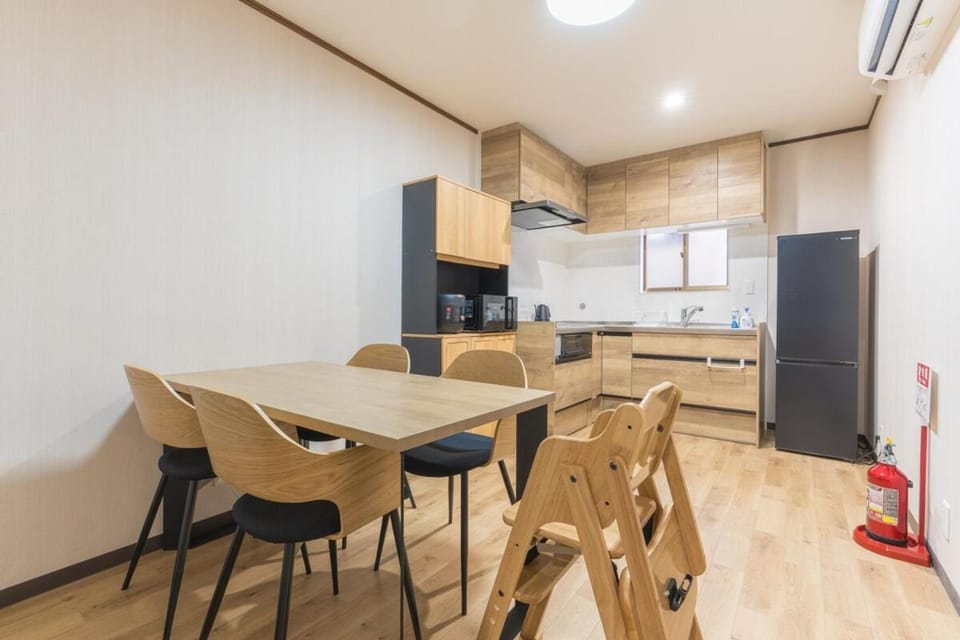 Private Rooftop Bath Japanese House Namba 4 min Apartment in Osaka