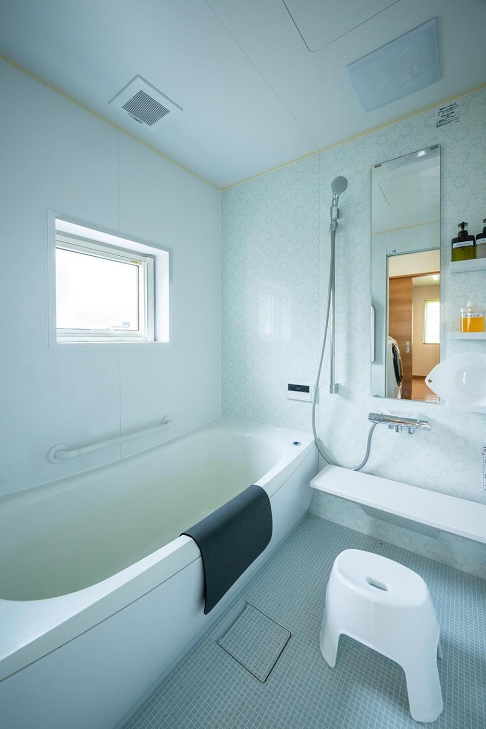 Bathroom, Bath