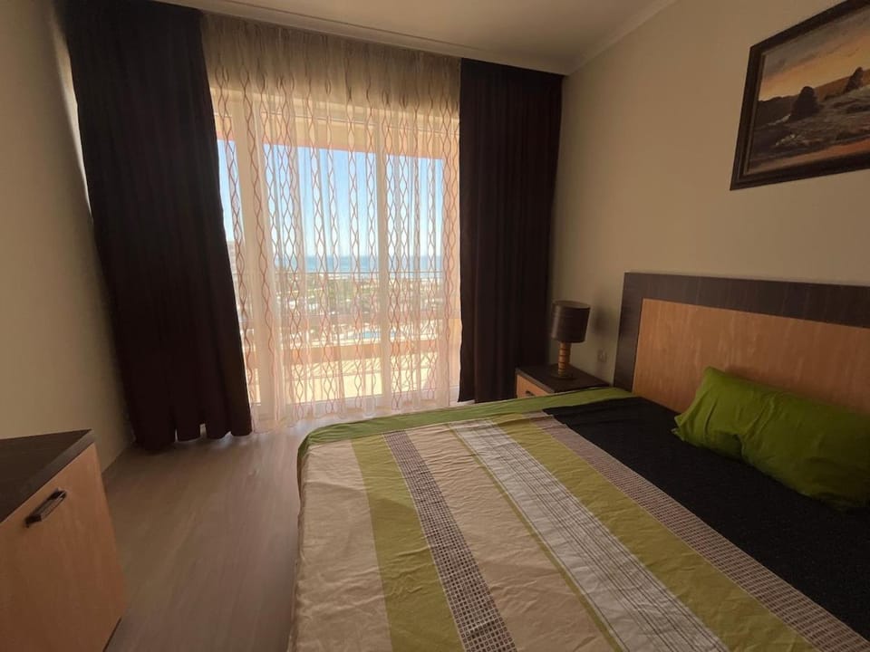 Luxury Seaview Apartment 50m sea Apartment in Sunny Beach