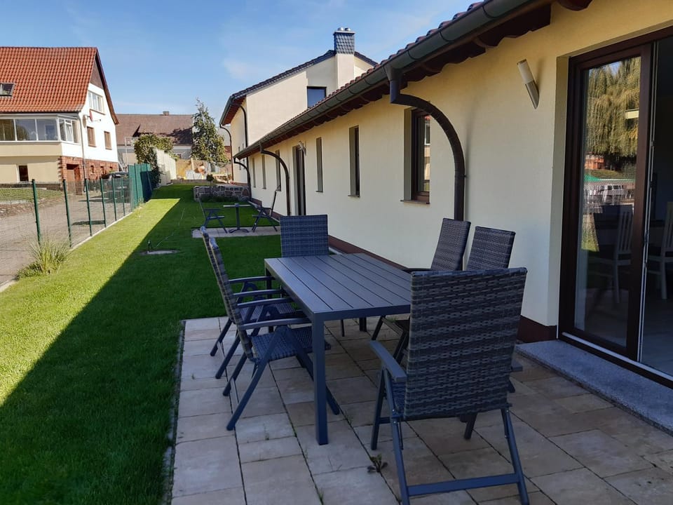 Balcony/Terrace, Garden view