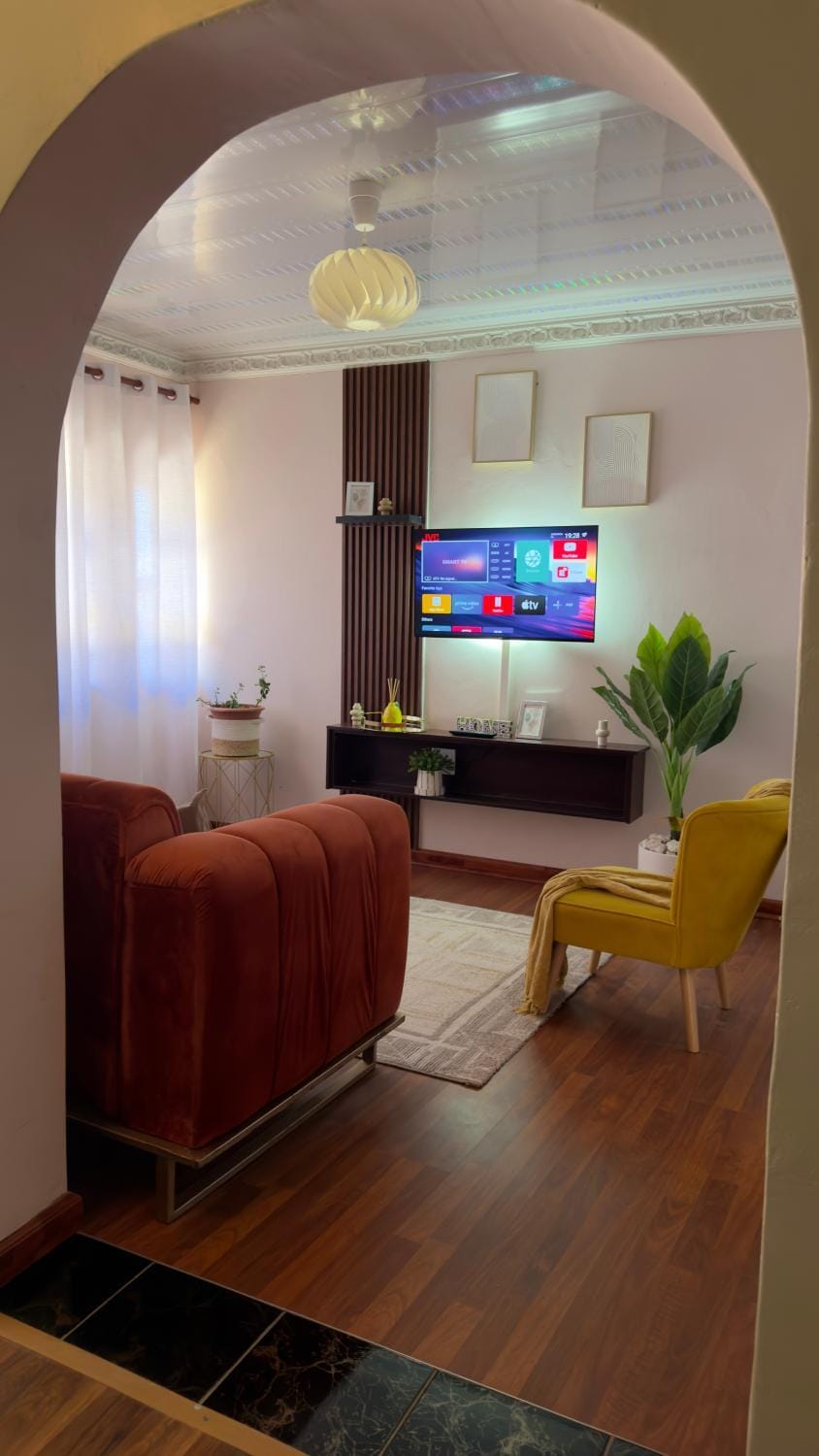 TV and multimedia, Living room, Seating area