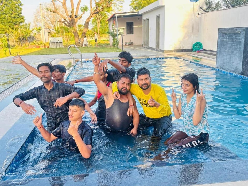 Swimming pool