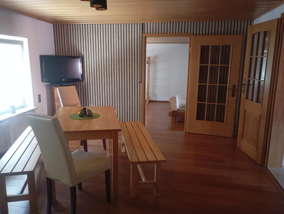 MoFe Monteurs - Ferienwohnung Apartment in Saxony-Anhalt, Germany