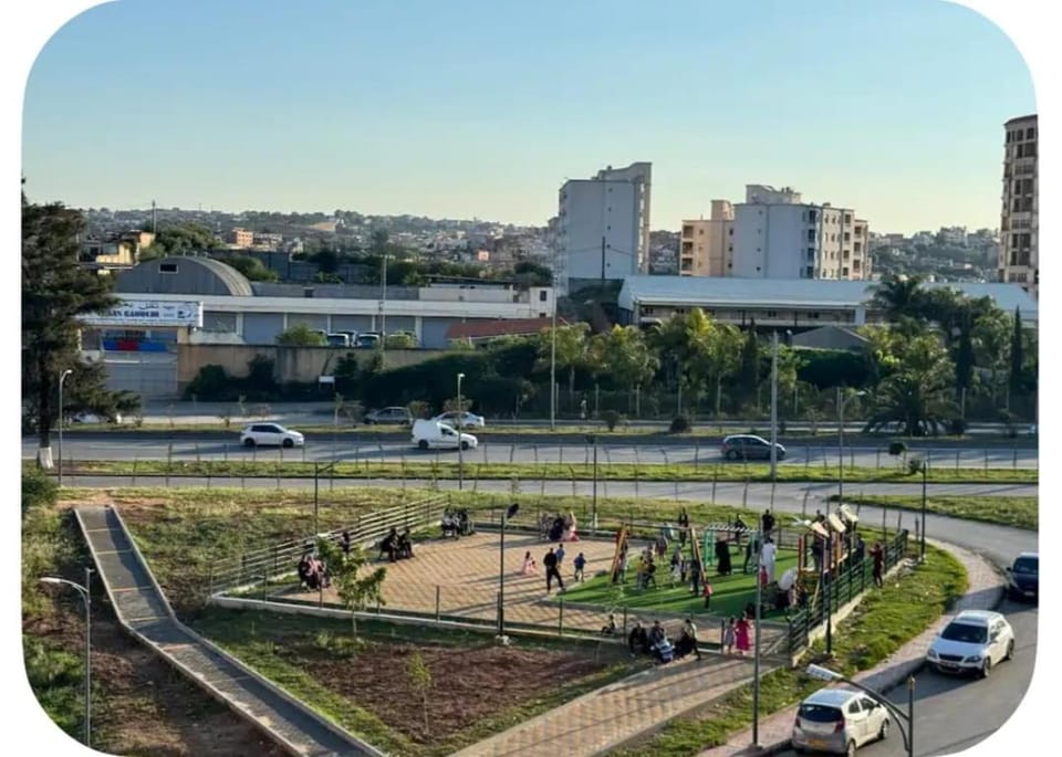 appartement f3 luxe birekhadme Apartment in Algiers [El Djazaïr]
