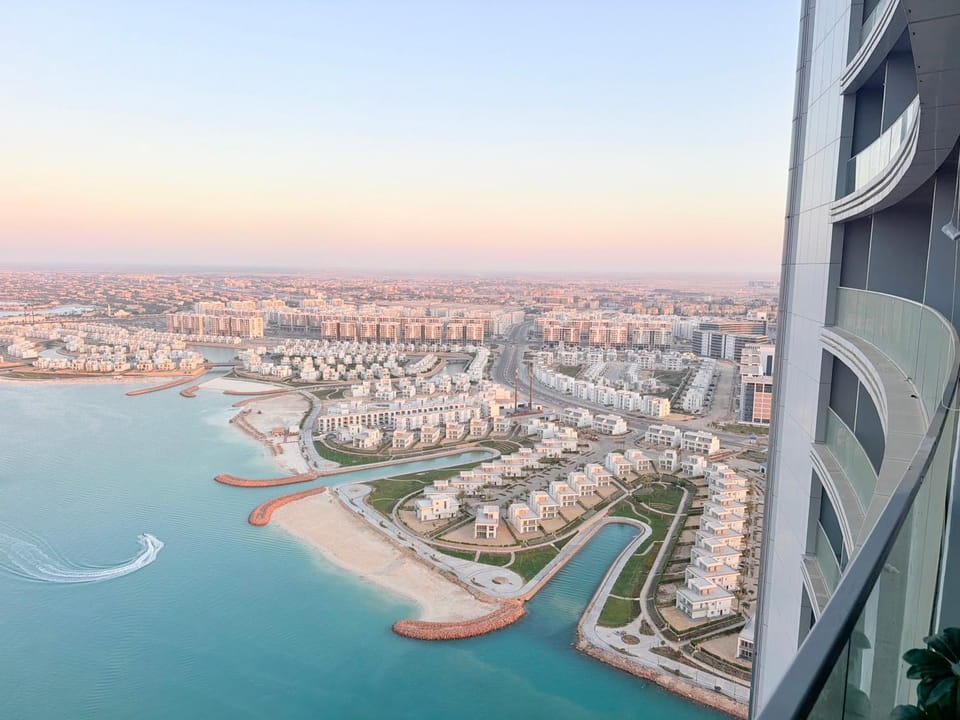 Luxury Sea and Lagoon View Studio 30 Floor Apartment in Egypt
