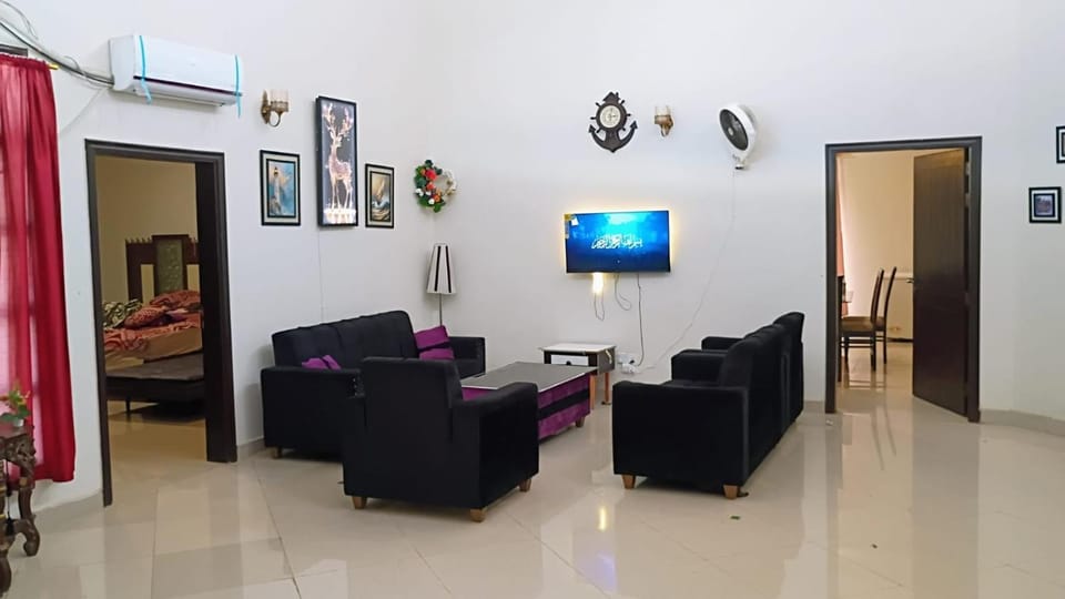 Oasis dream farmhouse Hotel in Karachi