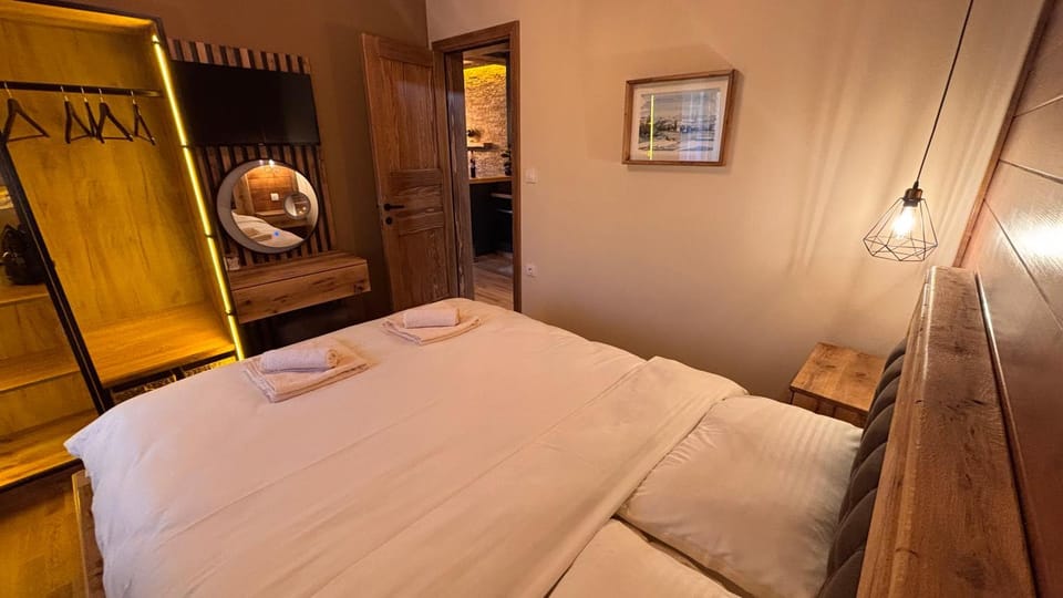 Bed, Bedroom, towels, wardrobe, air conditioner