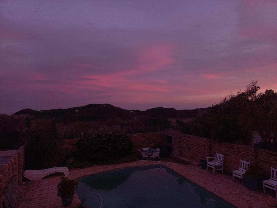 Bluewater Beachfront Guest House Bed and Breakfast in Port Elizabeth