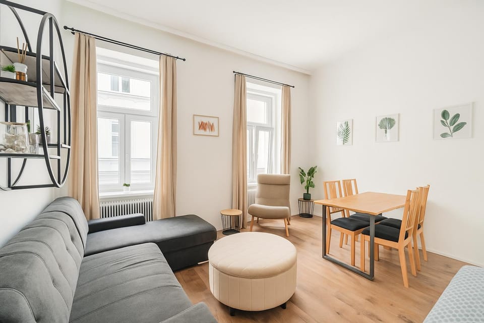 Central Stylish Apartment near Westbahnhof Apartment in Vienna