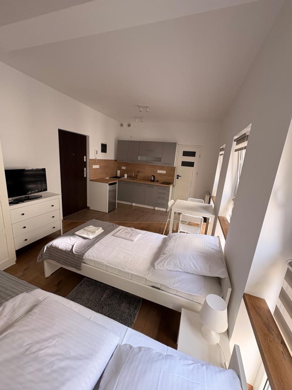 Bed, TV and multimedia, Kitchen or kitchenette