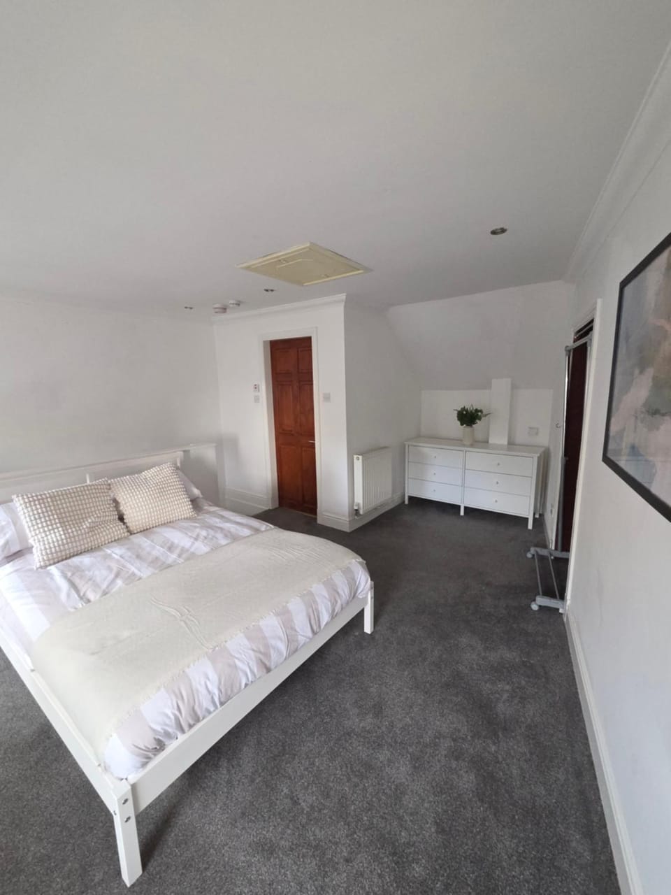 West Brae Cottage Apartment in Paisley
