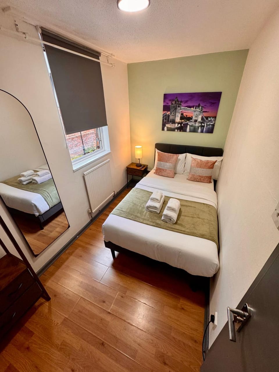 Bright Small Double Room in Archway Easy Central Access Vacation rental in London Borough of Islington