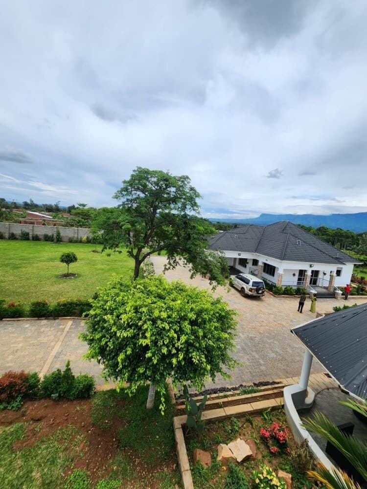 Namawanga Residence House in Uganda