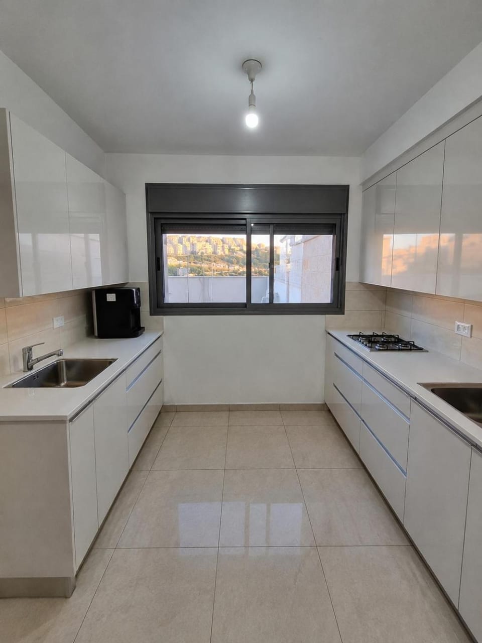 Spacious Kosher Family Home - Ramat Beit Shemesh Apartment in Jerusalem District