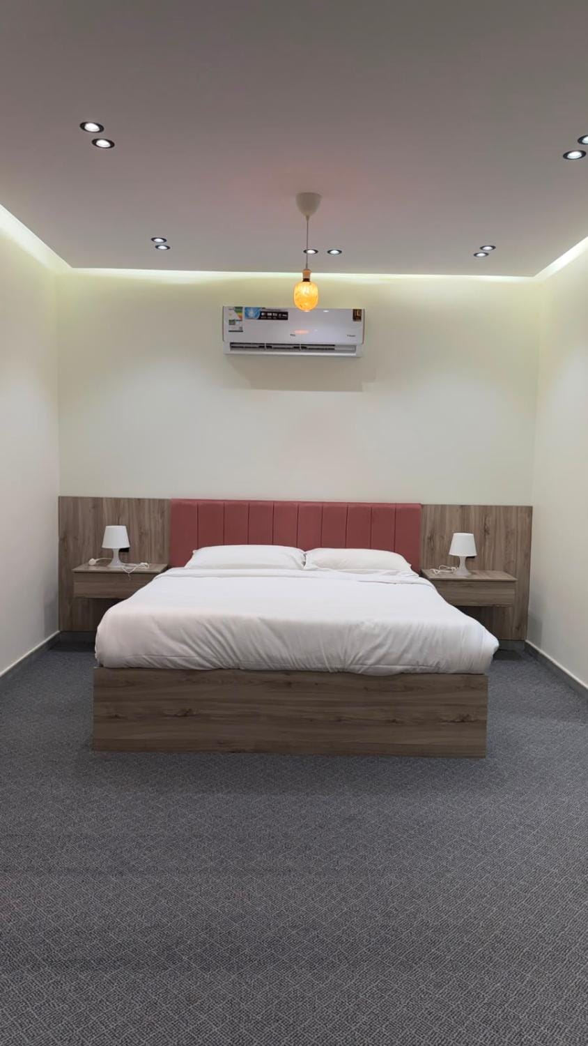 Bedroom, air conditioner