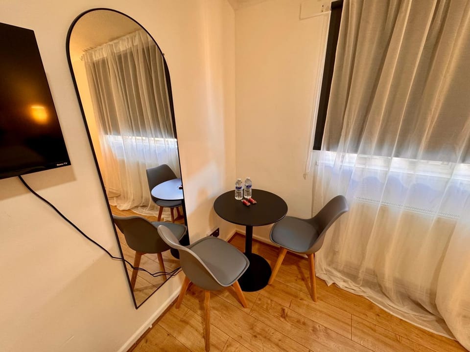 Spacious Double Room Archway Easy Central Access Vacation rental in London Borough of Islington
