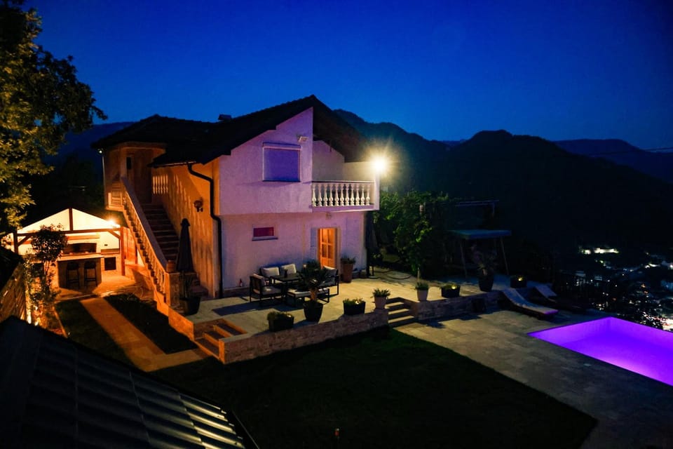 Property building, Natural landscape, Pool view