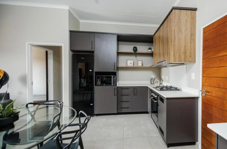 Victors BnB Apartment in Gauteng