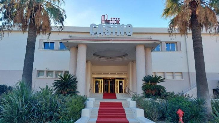 Spacieux T3 proche gare et plage Apartment in French Riviera