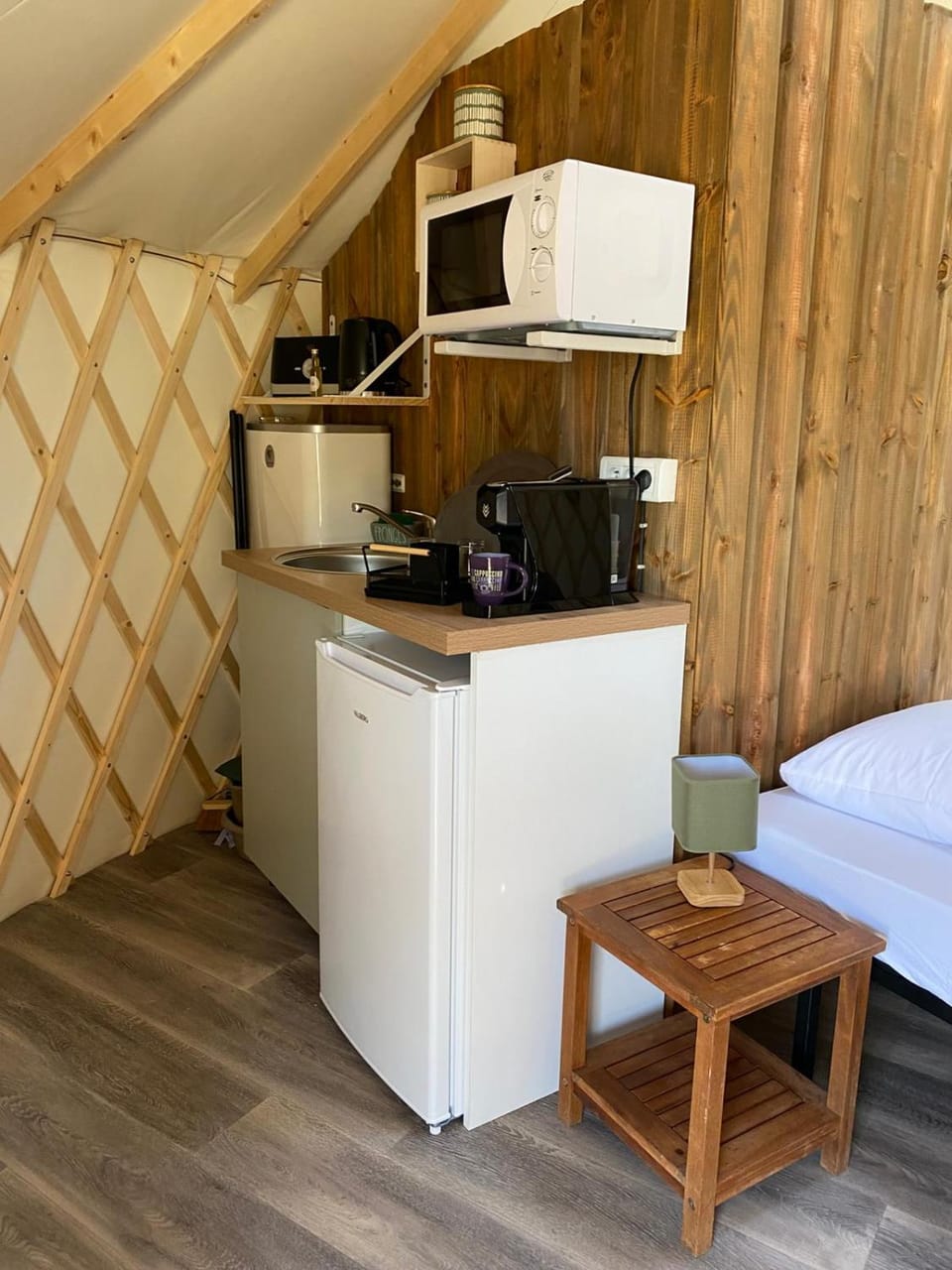 La Yourte Campground/ 
RV Resort in Pézenas