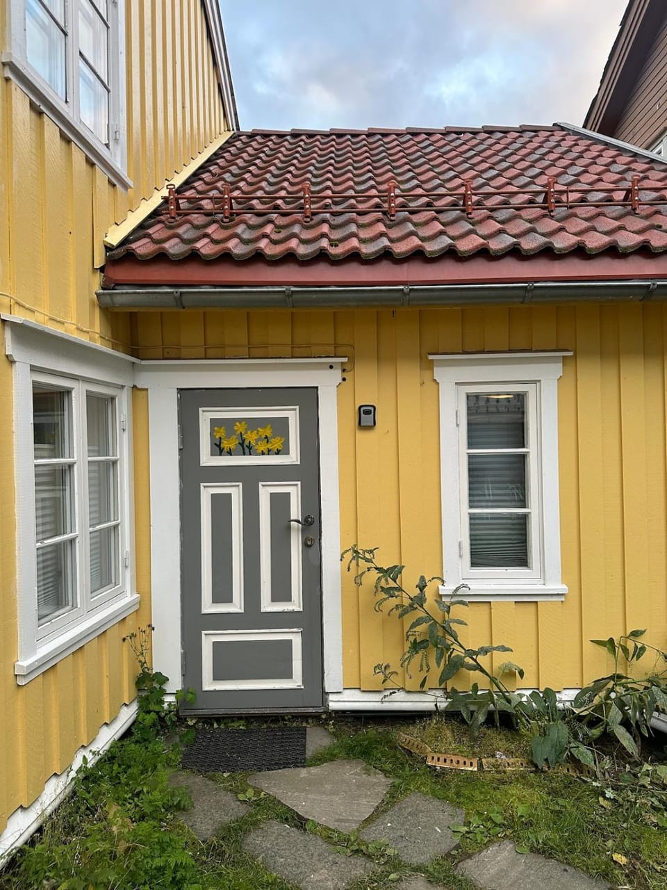 Historic house from 1830, close to the city center Apartment in Tromso