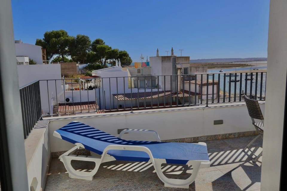 Balcony/Terrace, Seating area, Sea view, sunbed