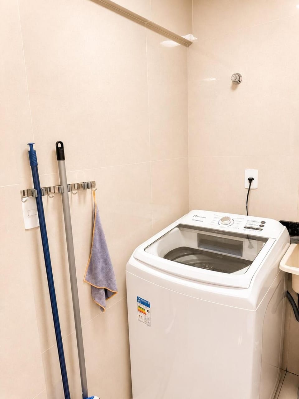 Apartamento confortável e completo em Toledo! Apartment in State of Paraná