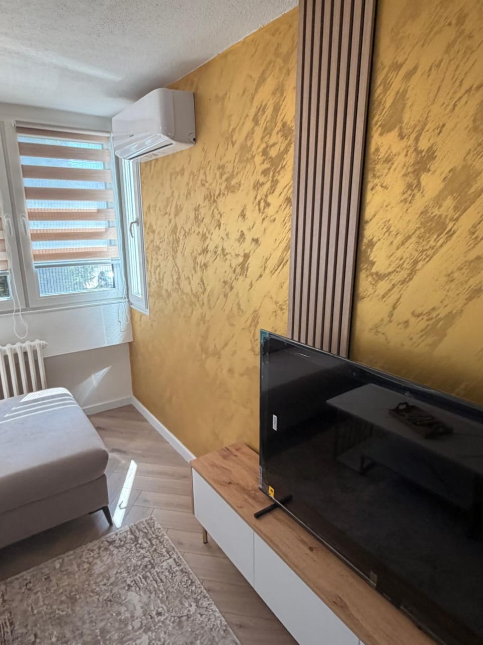 Golden haven-river view-Mado Apartment in Sarajevo