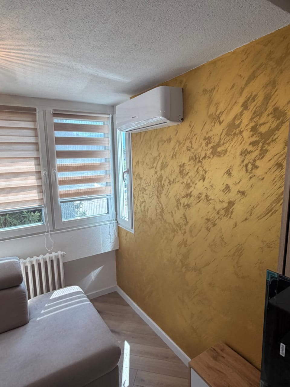 Golden haven-river view-Mado Apartment in Sarajevo