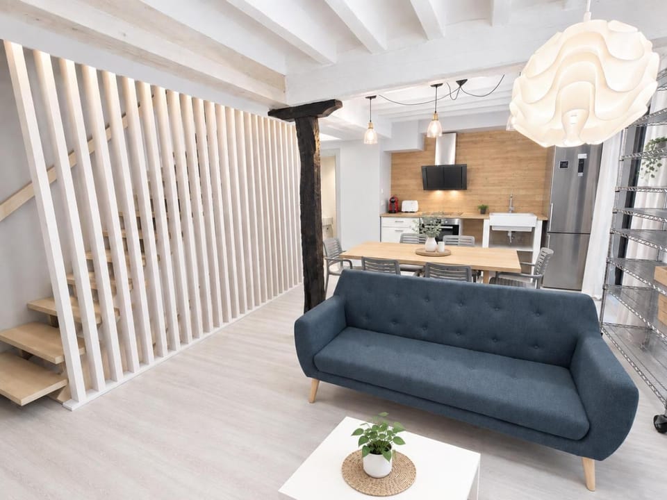 Kitchen or kitchenette, kitchen