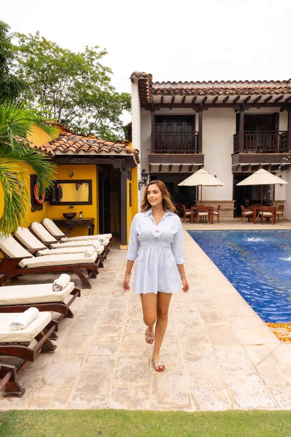 Property building, Day, People, Guests, Pool view, Swimming pool, group of guests, sunbed